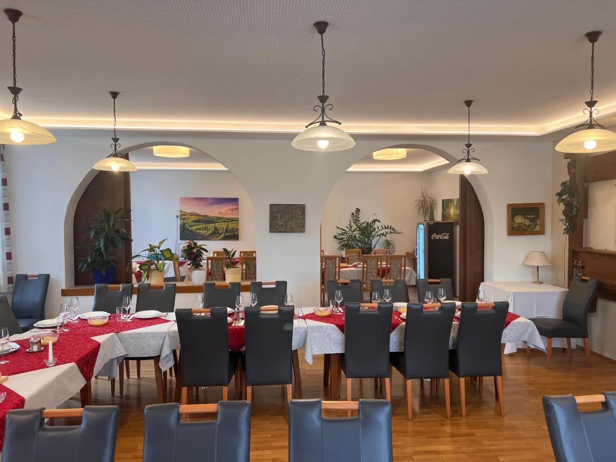 Gasthof Wagner Restaurant-Pension Halbenrain Экстерьер фото